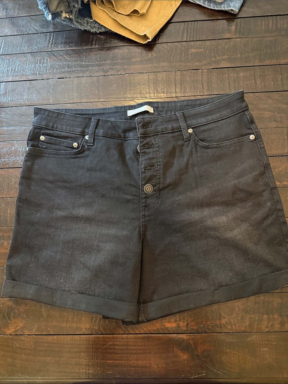 LC Lauren Conrad Black Rolled-Hem Denim Shorts